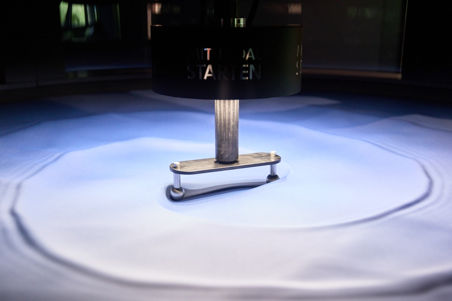 Exponant zur Veranschaulichung von Gravitationswellen